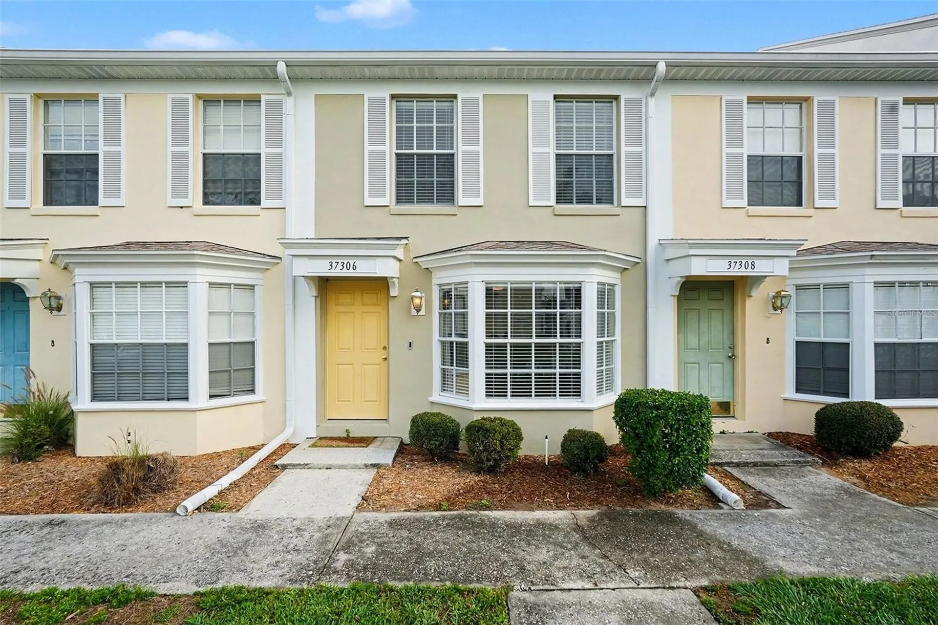 37306 Embassy Park Lane Dade City FL 33525