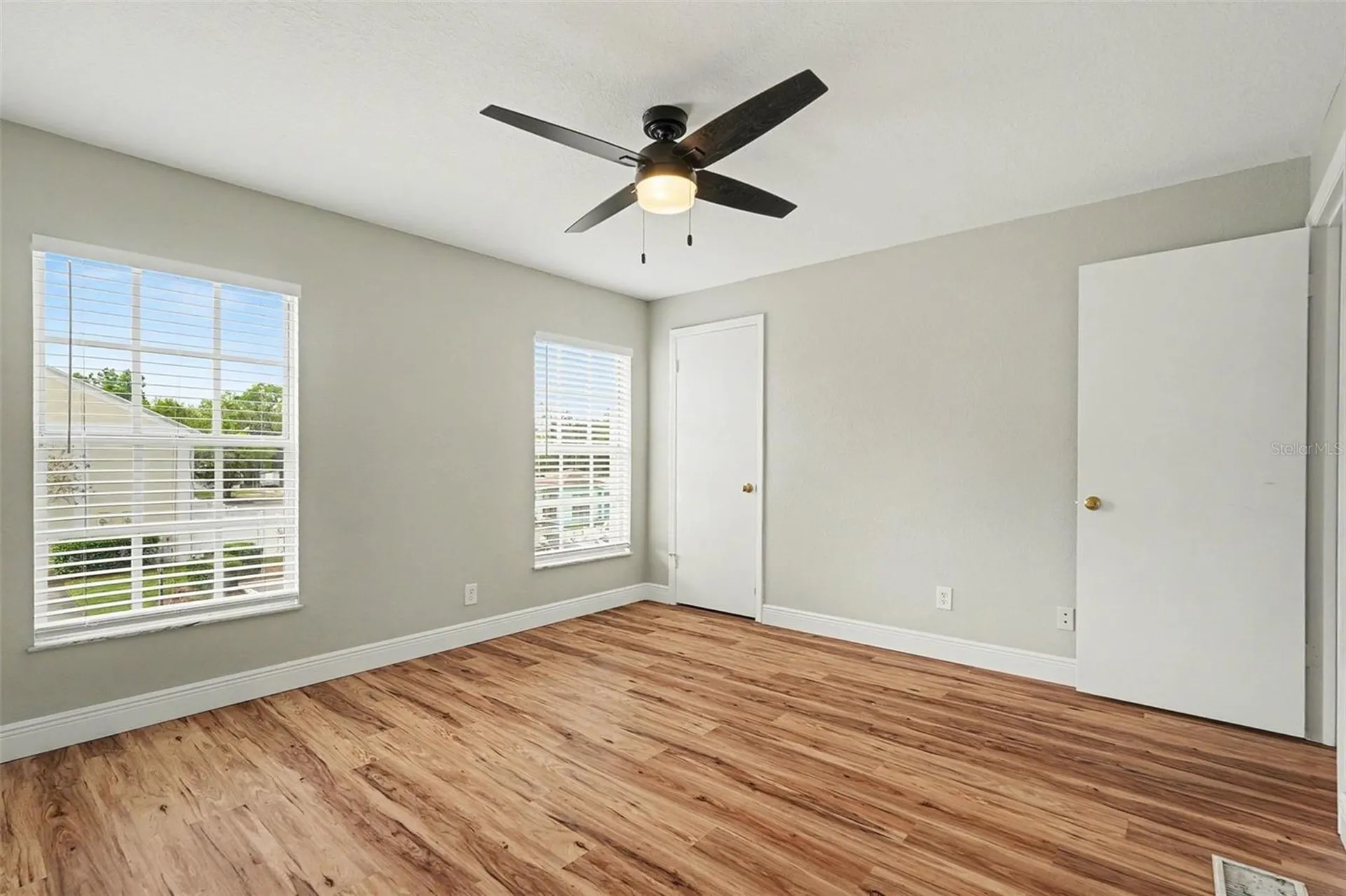 37306 Embassy Park Lane Dade City FL 33525