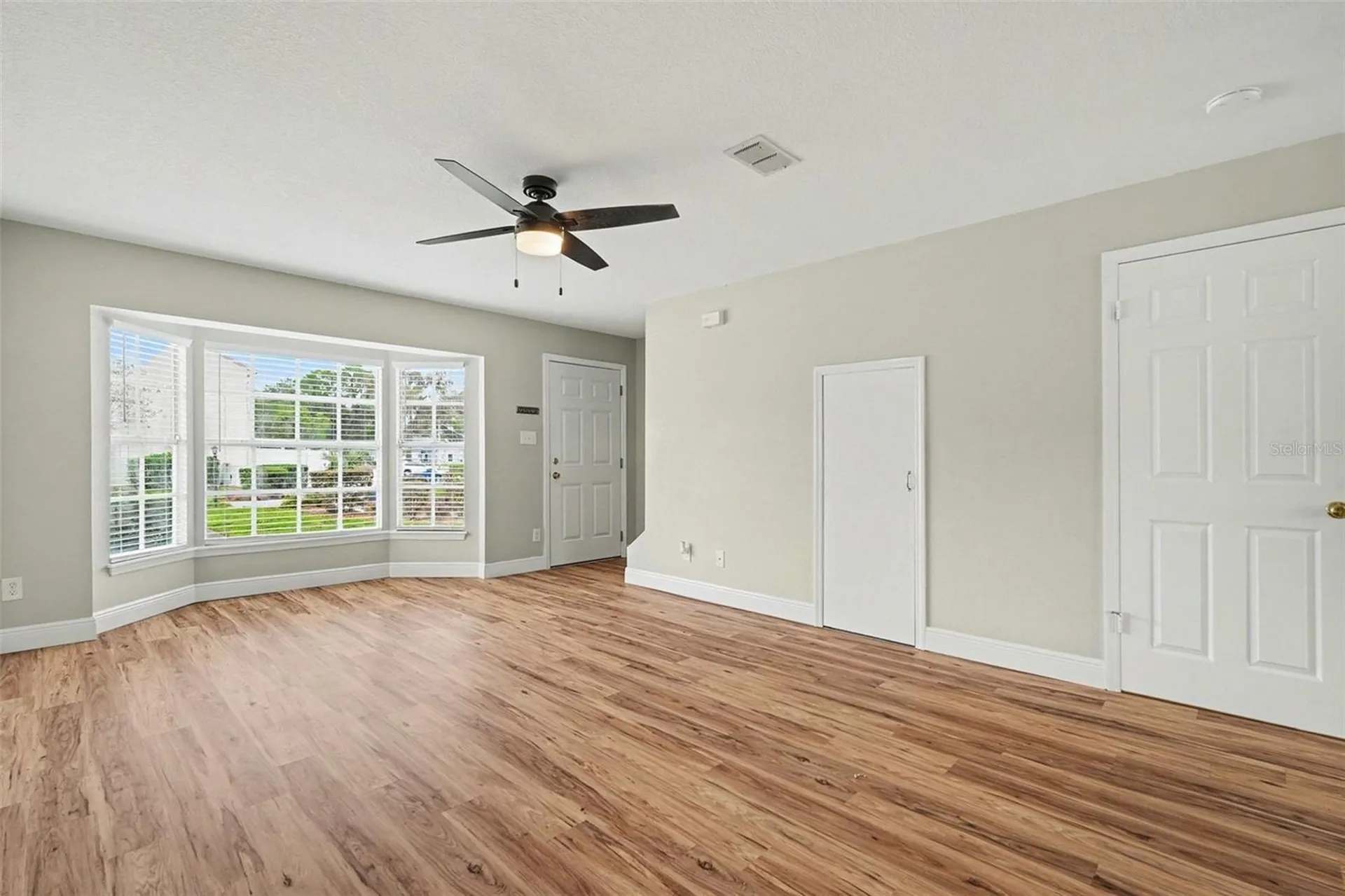 37306 Embassy Park Lane Dade City FL 33525