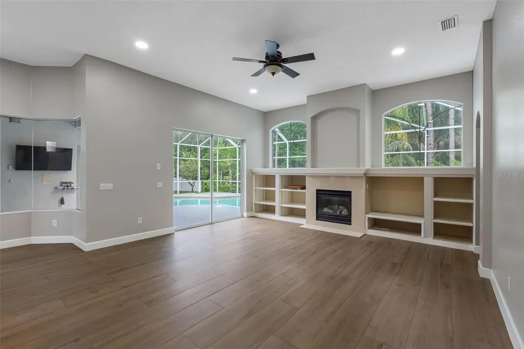 16750 Ivy Lake Drive Odessa FL 33556
