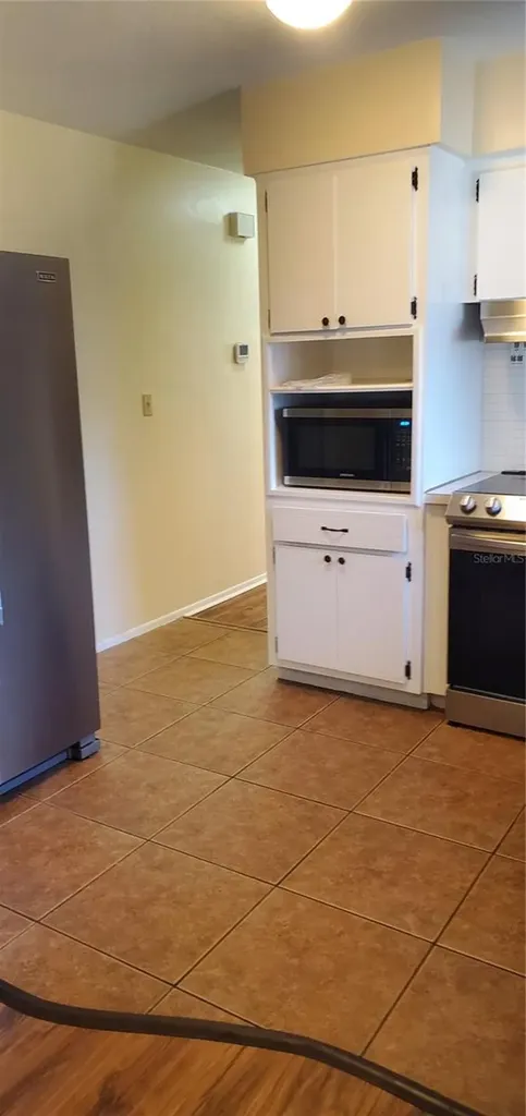 13610 87th Place Seminole FL 33776