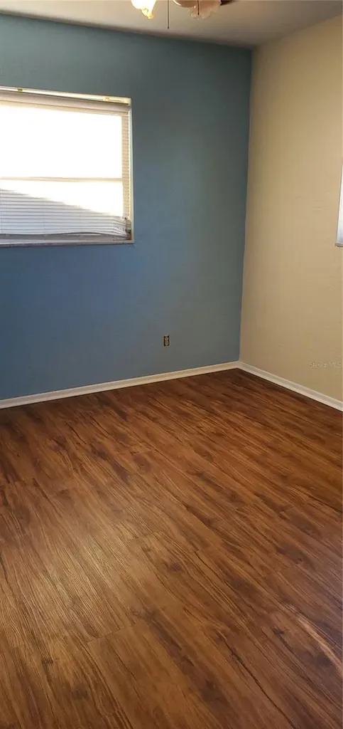 13610 87th Place Seminole FL 33776
