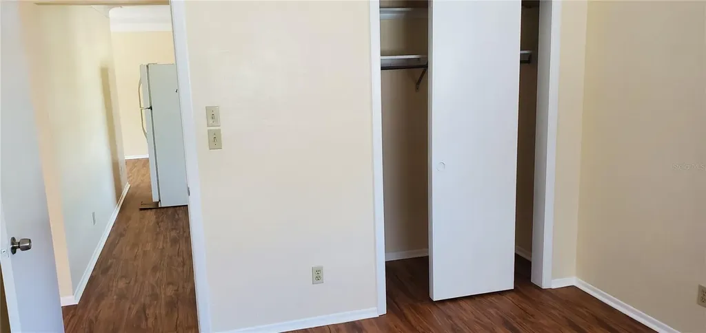 13610 87th Place Seminole FL 33776
