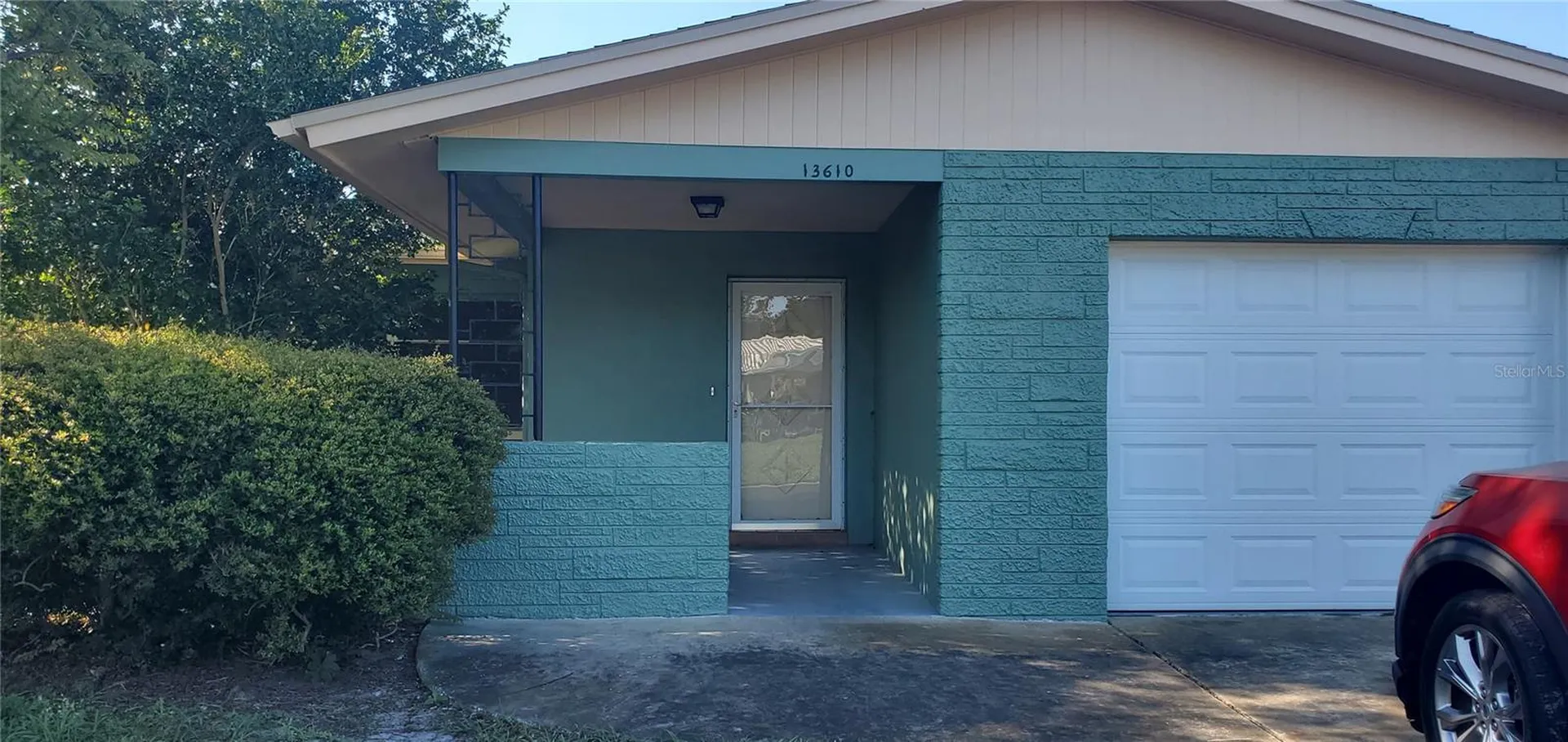 13610 87th Place Seminole FL 33776