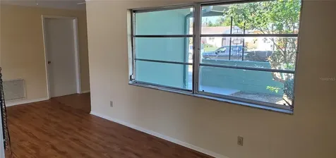 13610 87th Place Seminole FL 33776