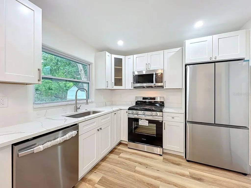 214 N Alderwood Street Winter Springs FL 32708