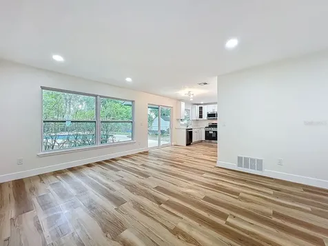 214 N Alderwood Street Winter Springs FL 32708
