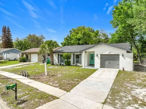 214 N Alderwood Street Winter Springs FL 32708