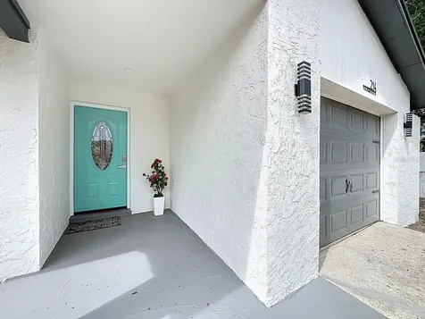 214 N Alderwood Street Winter Springs FL 32708