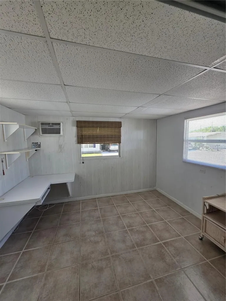 340 Canal Way Oldsmar FL 34677