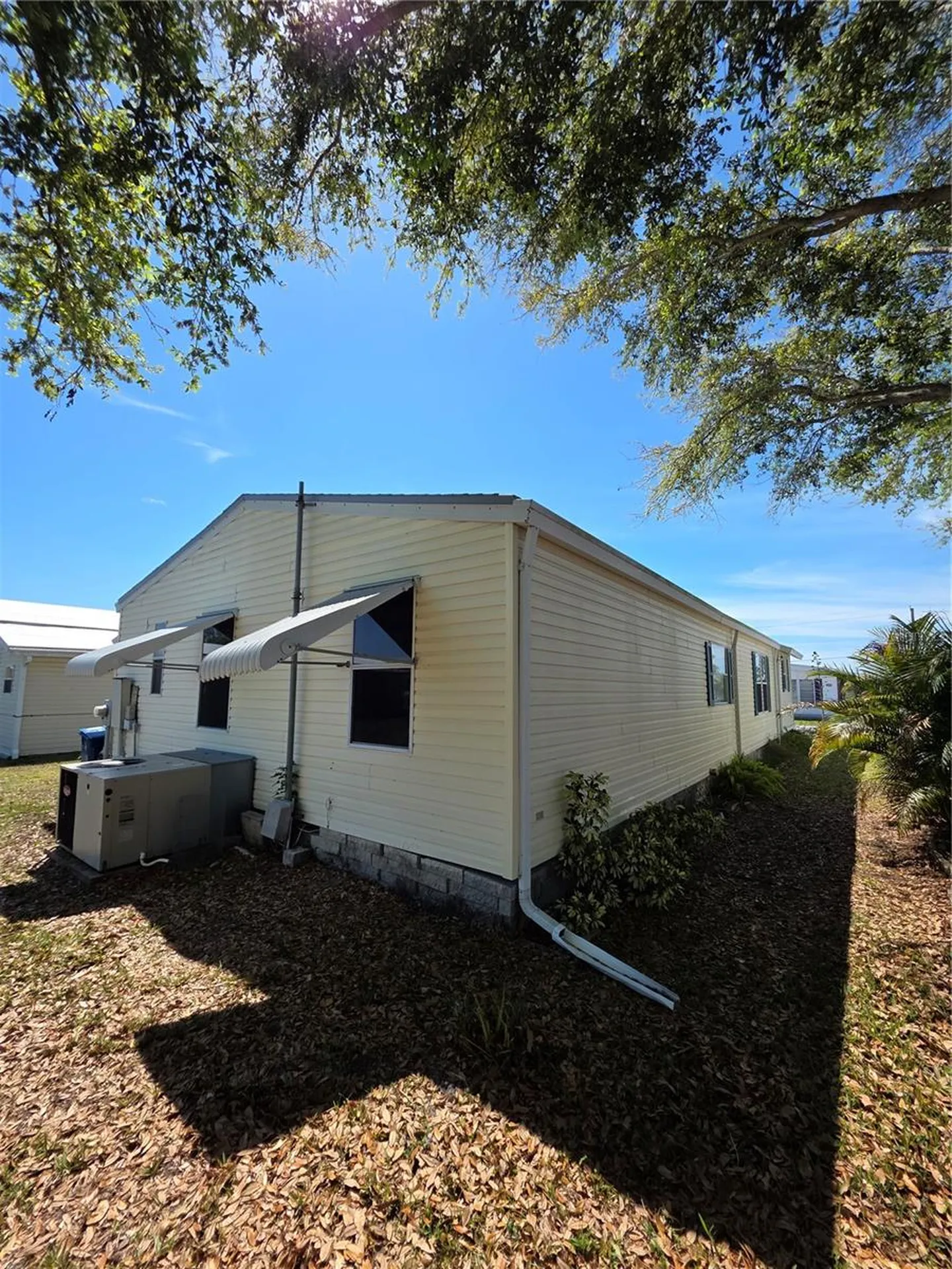 340 Canal Way Oldsmar FL 34677