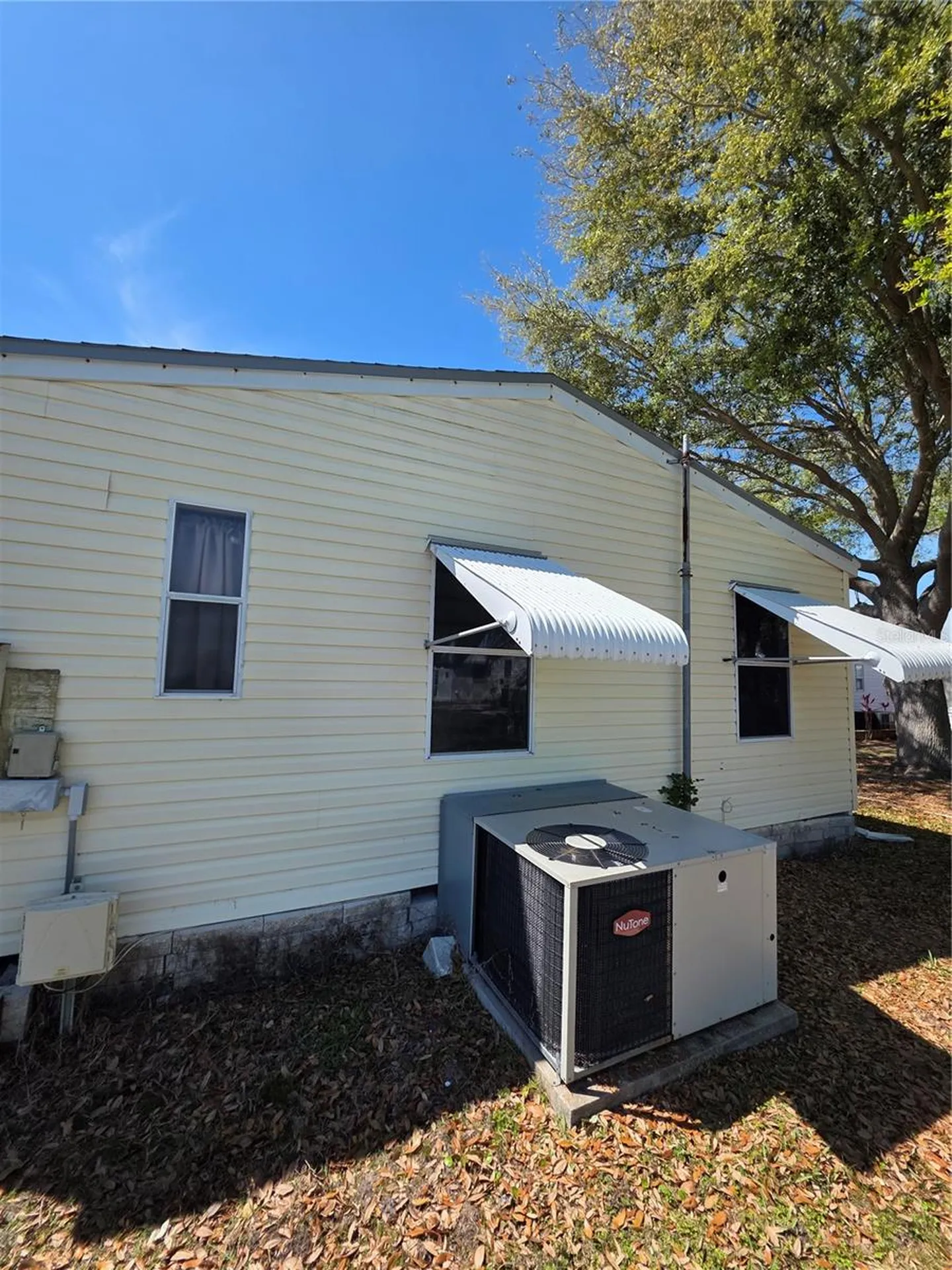 340 Canal Way Oldsmar FL 34677