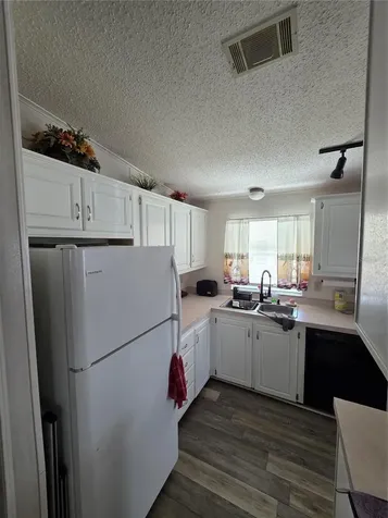 340 Canal Way Oldsmar FL 34677