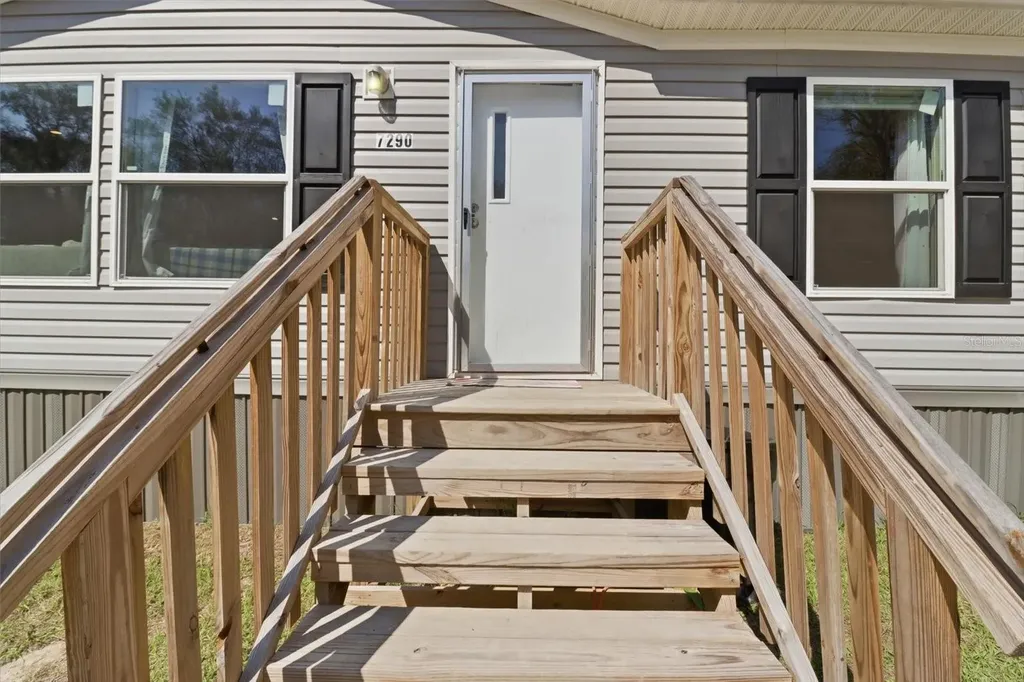 7290 NE 110th Avenue Bronson FL 32621