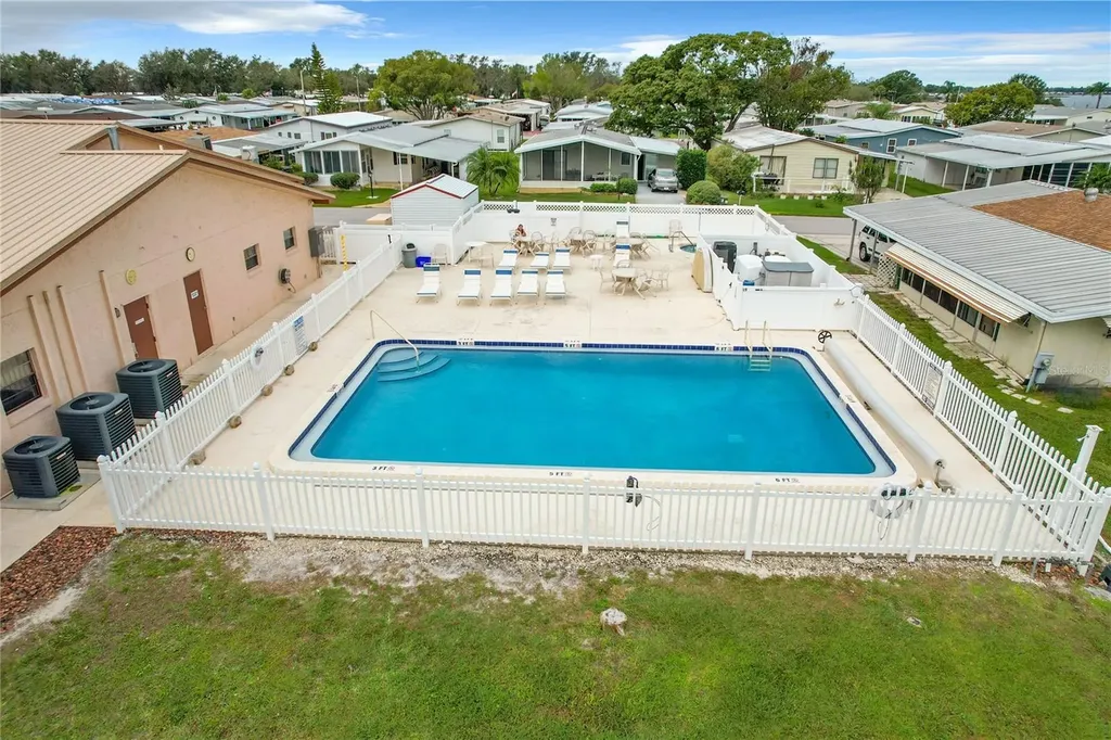6775 Brentwood Drive NE Winter Haven FL 33881