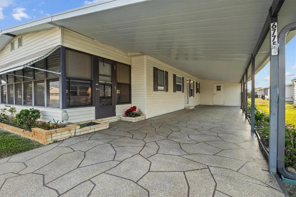 6775 Brentwood Drive NE Winter Haven FL 33881