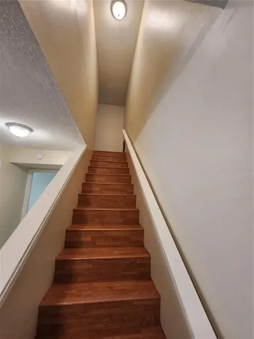 4913 Rockledge Circle Tampa FL 33624