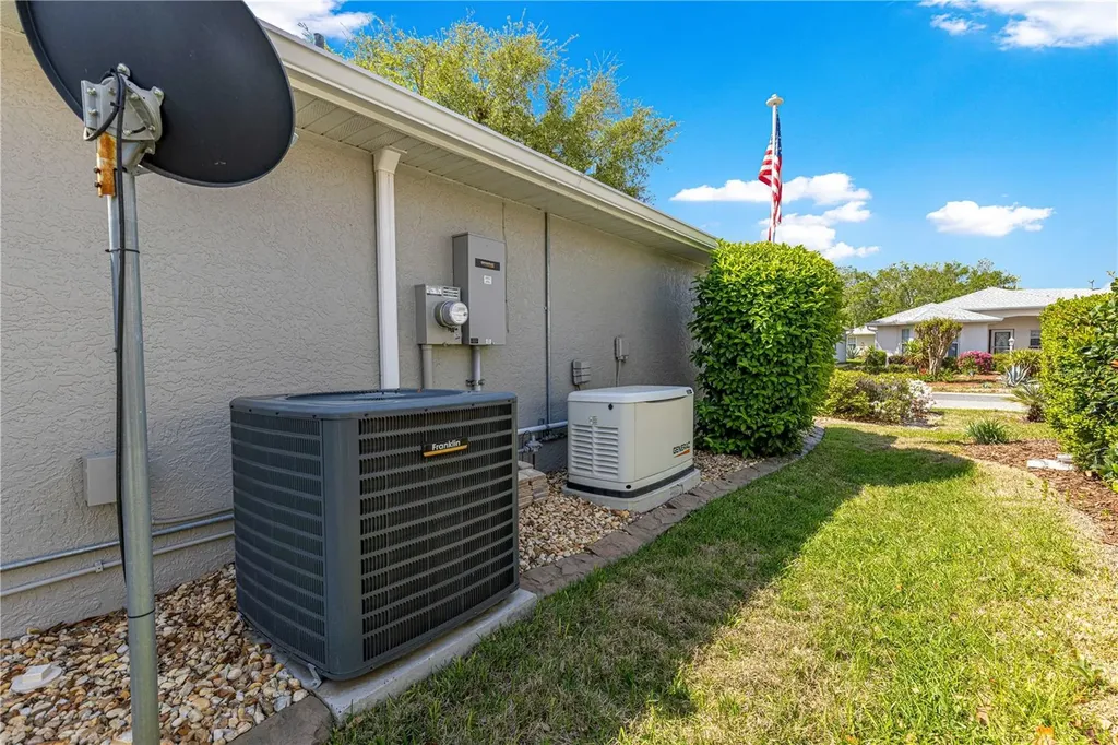 8090 SW 81st Loop Ocala FL 34476