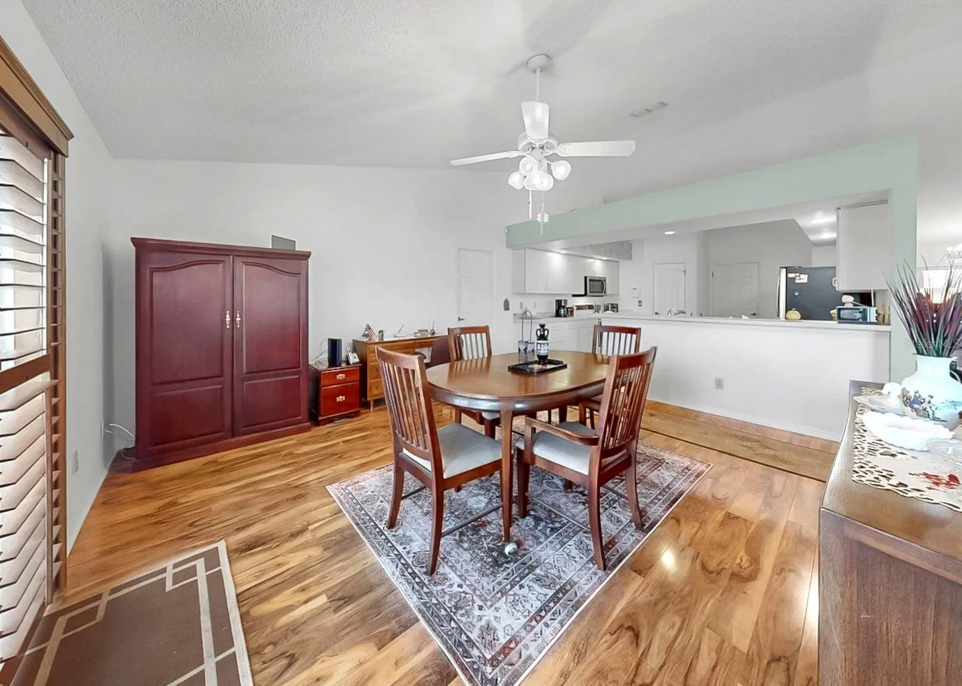 2003 New Bedford Drive Sun City Center FL 33573