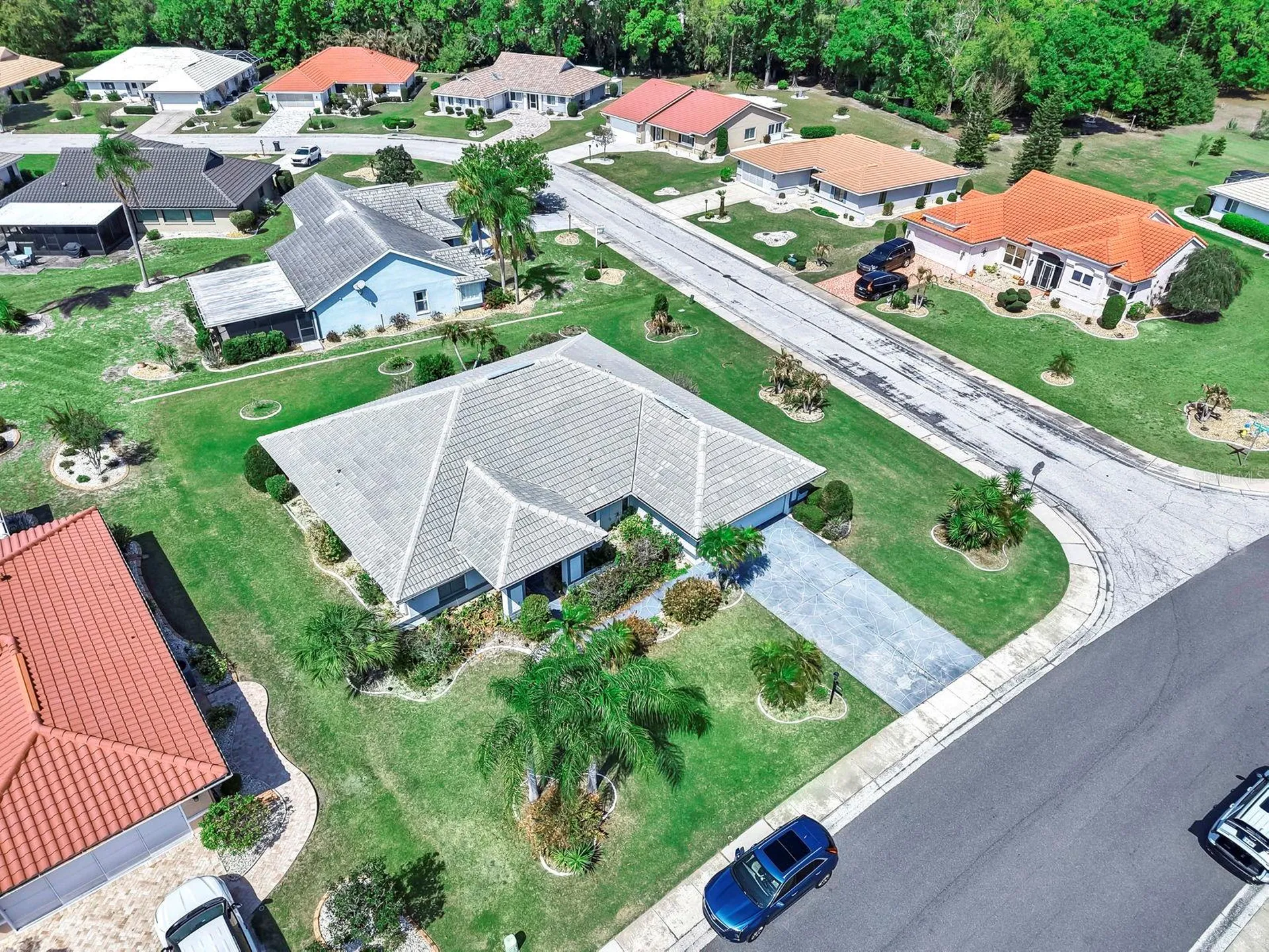 2003 New Bedford Drive Sun City Center FL 33573
