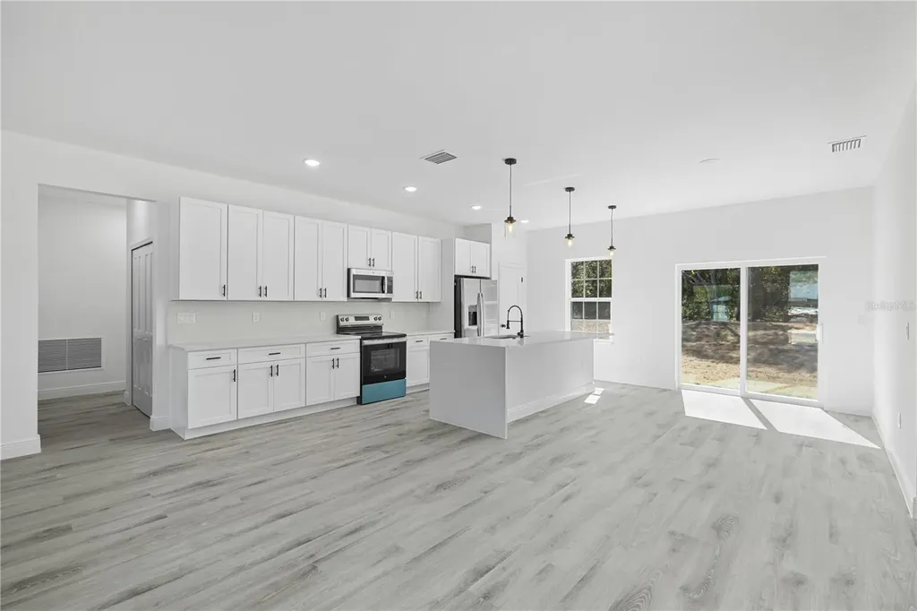2640 W Fairway Loop Citrus Springs FL 34434