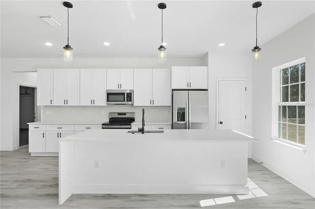 2640 W Fairway Loop Citrus Springs FL 34434