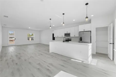 2640 W Fairway Loop Citrus Springs FL 34434