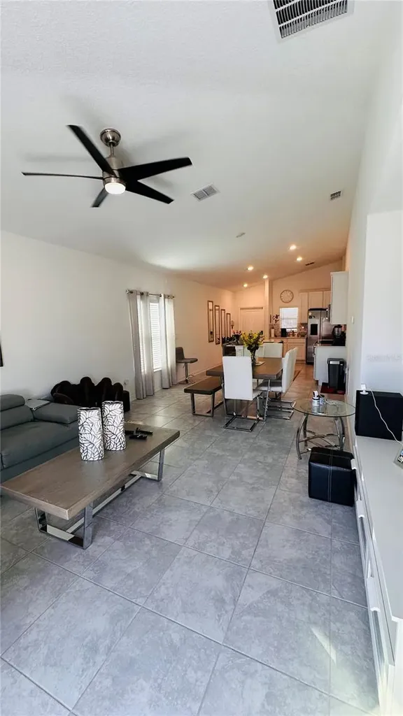 4260 Pebbles Throw Drive Kissimmee FL 34746
