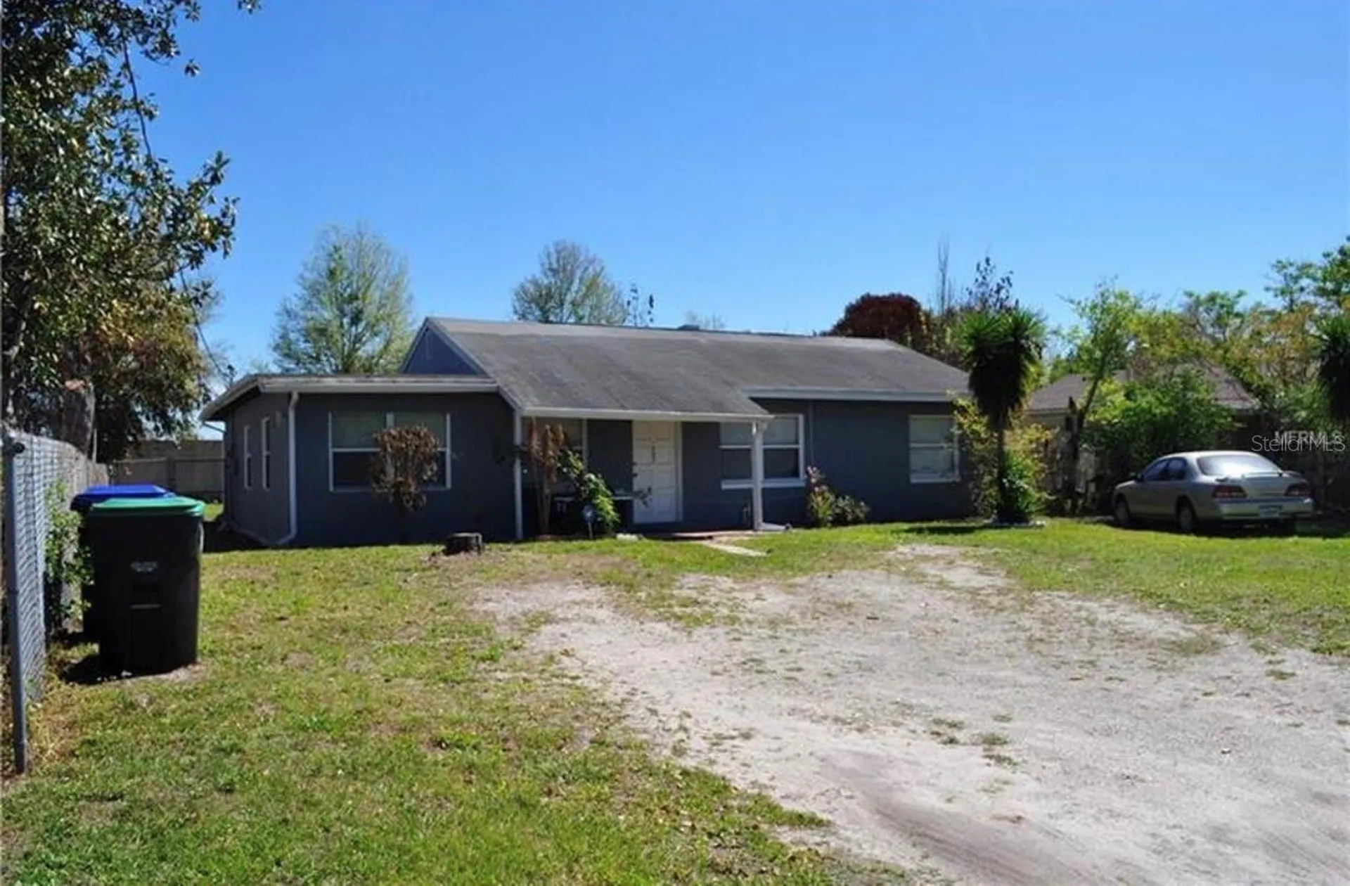 687 Walkup Drive Orlando FL 32808