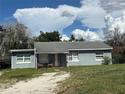 687 Walkup Drive Orlando FL 32808