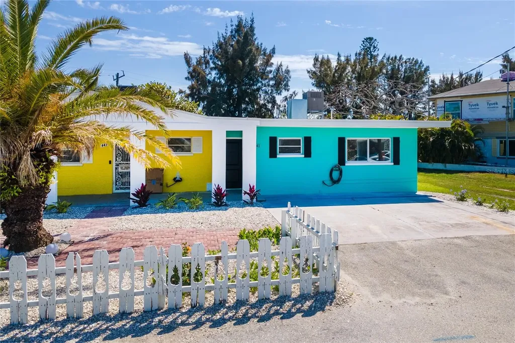 441 63rd Street Holmes Beach FL 34217