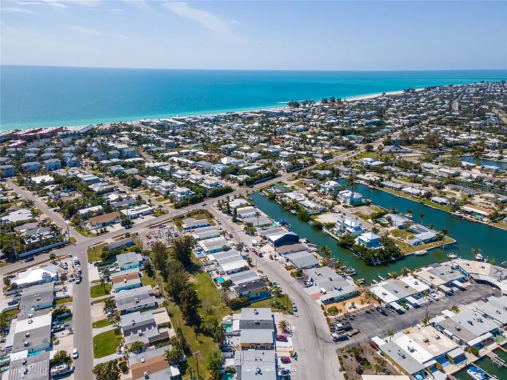 441 63rd Street Holmes Beach FL 34217