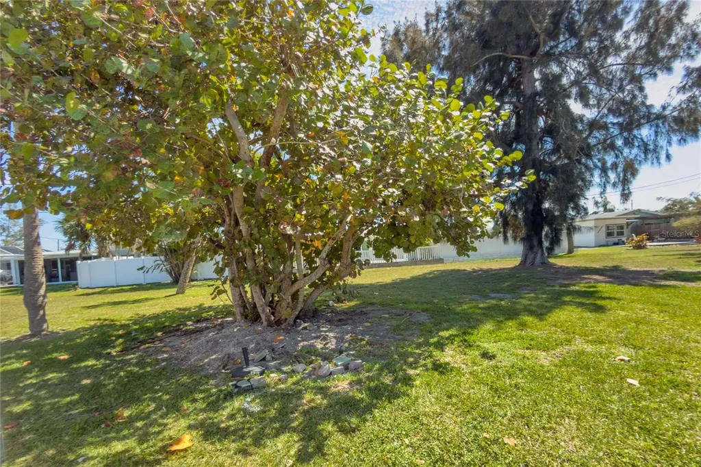441 63rd Street Holmes Beach FL 34217