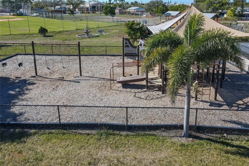441 63rd Street Holmes Beach FL 34217