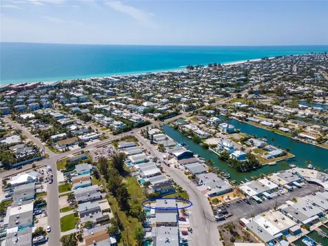 441 63rd Street Holmes Beach FL 34217