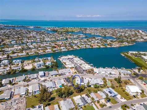 441 63rd Street Holmes Beach FL 34217