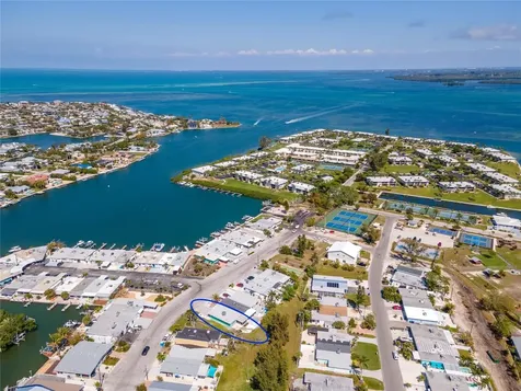 441 63rd Street Holmes Beach FL 34217