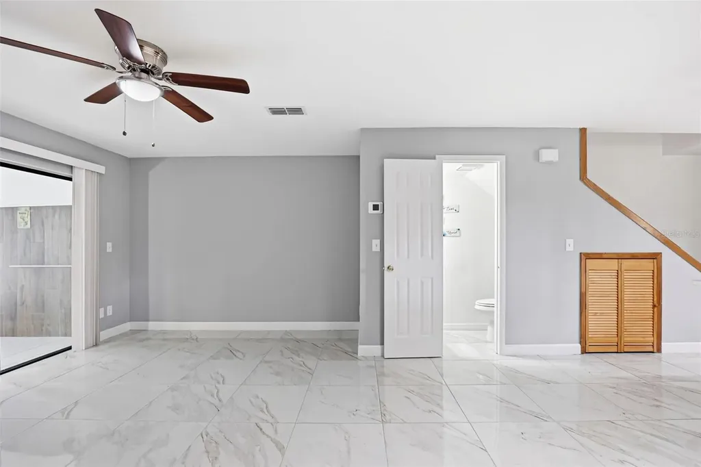3919 Pine Limb Court Tampa FL 33614