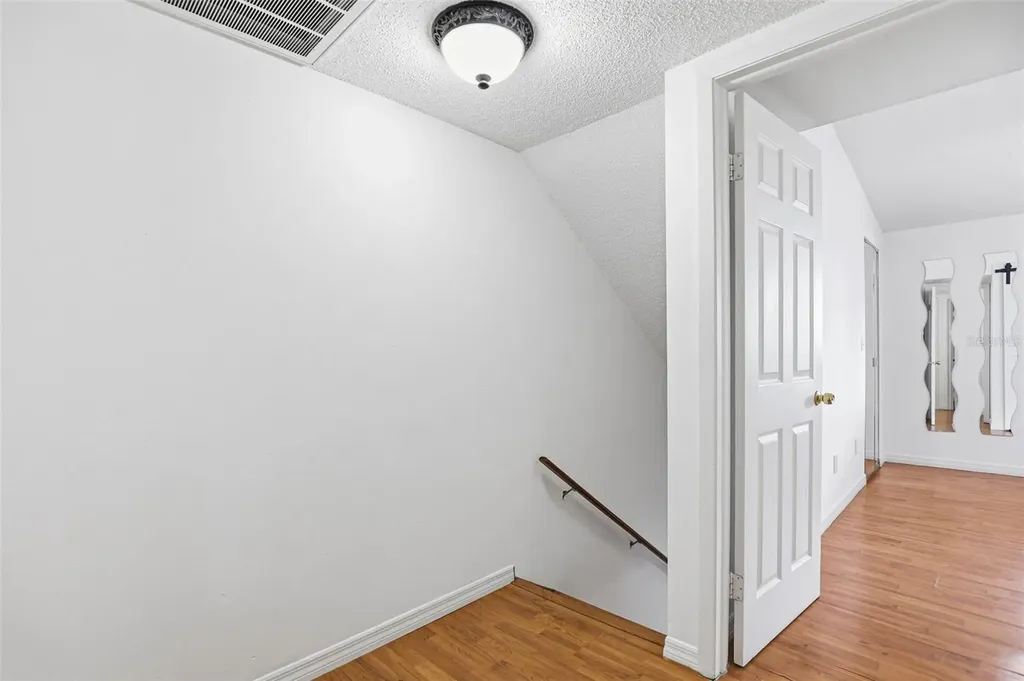 3919 Pine Limb Court Tampa FL 33614
