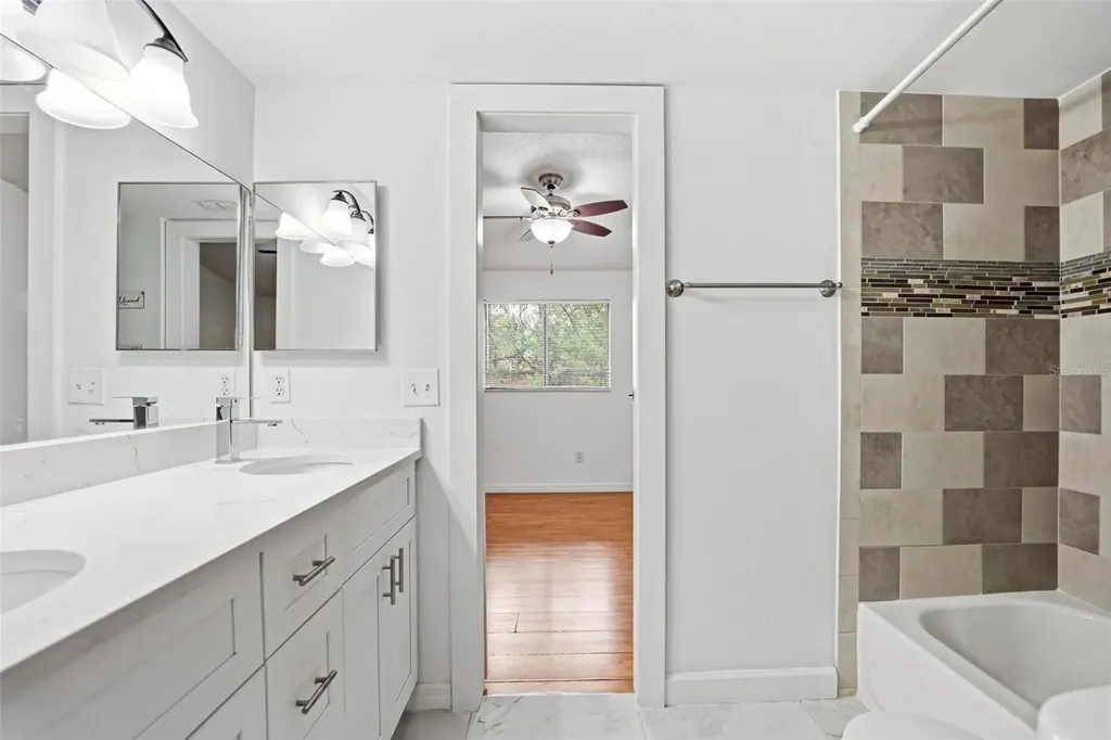 3919 Pine Limb Court Tampa FL 33614