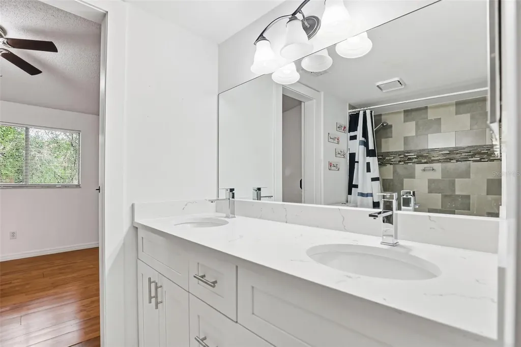 3919 Pine Limb Court Tampa FL 33614