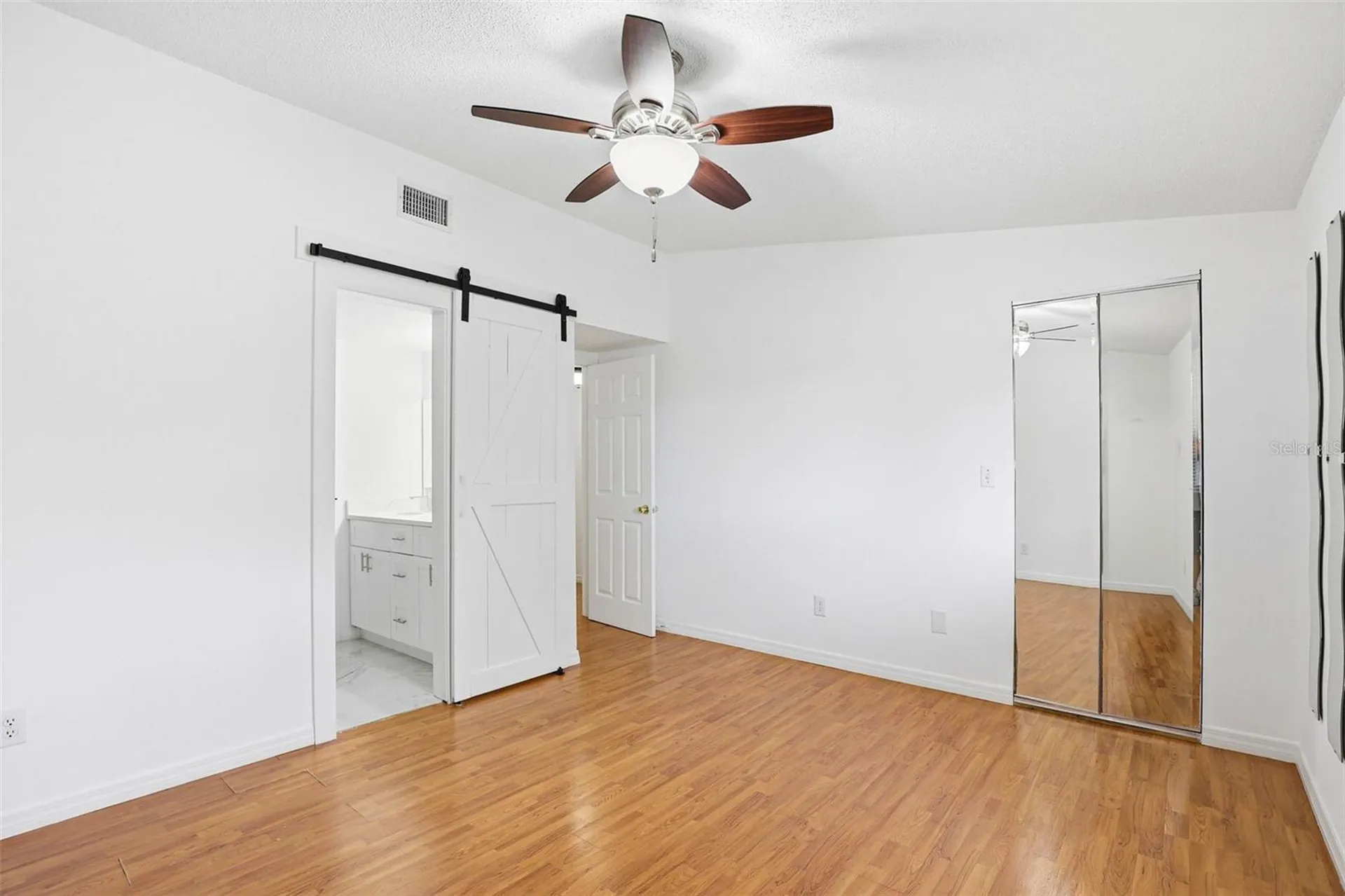 3919 Pine Limb Court Tampa FL 33614