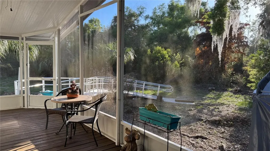 1502 Et Hitte Trail Seffner FL 33584
