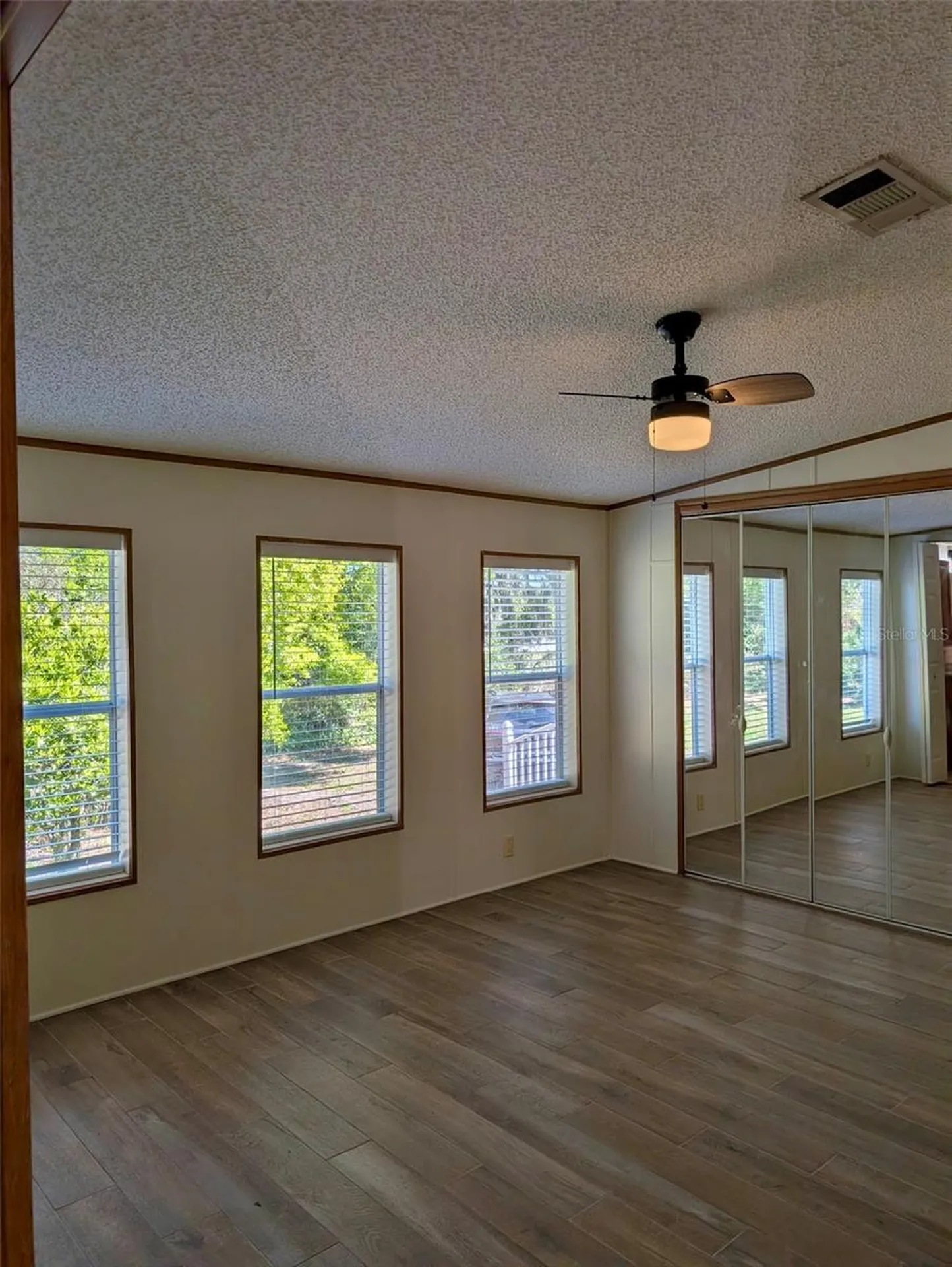 1502 Et Hitte Trail Seffner FL 33584