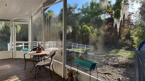 1502 Et Hitte Trail Seffner FL 33584