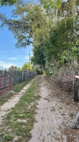 1502 Et Hitte Trail Seffner FL 33584