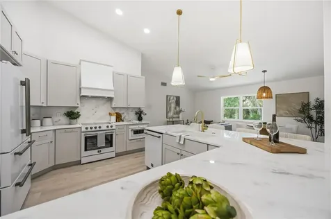 4420 Oak View Drive Sarasota FL 34232