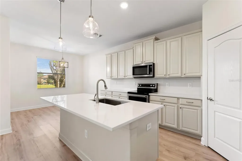 1359 Palmetto Dunes Street Davenport FL 33896