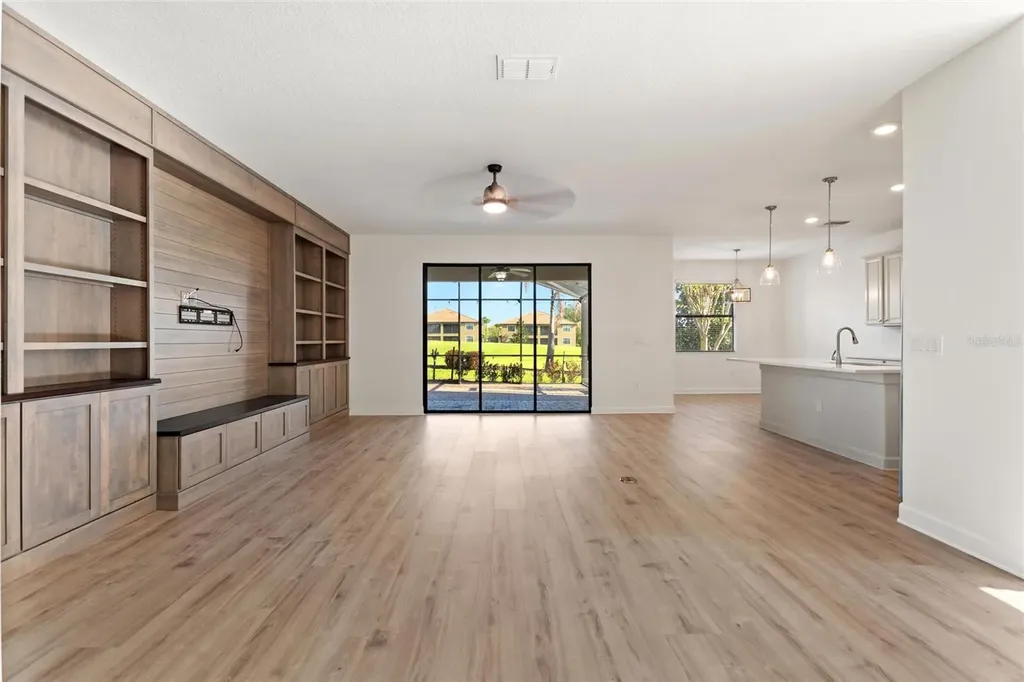 1359 Palmetto Dunes Street Davenport FL 33896