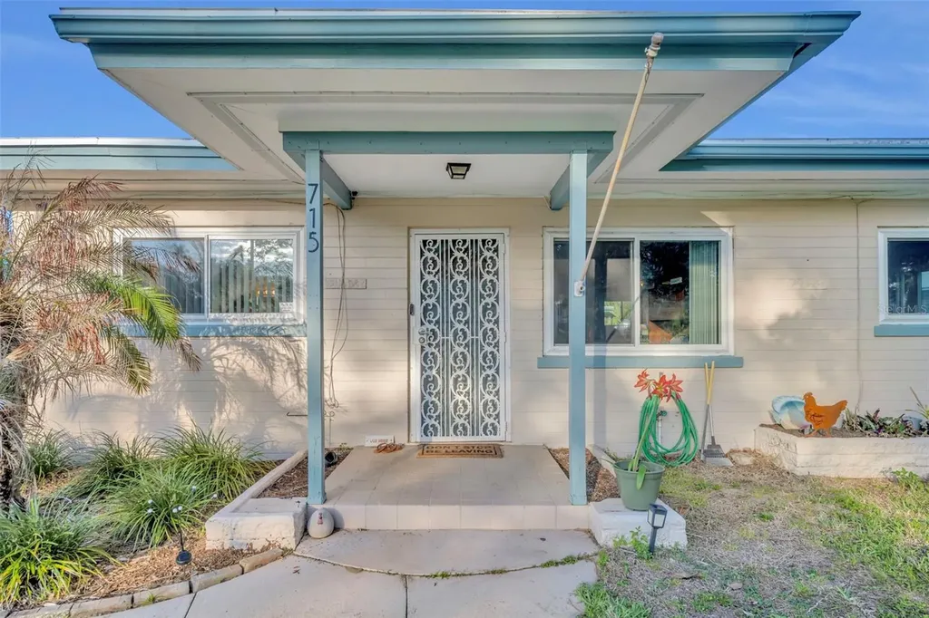 715 Alcazar Avenue Ormond Beach FL 32174